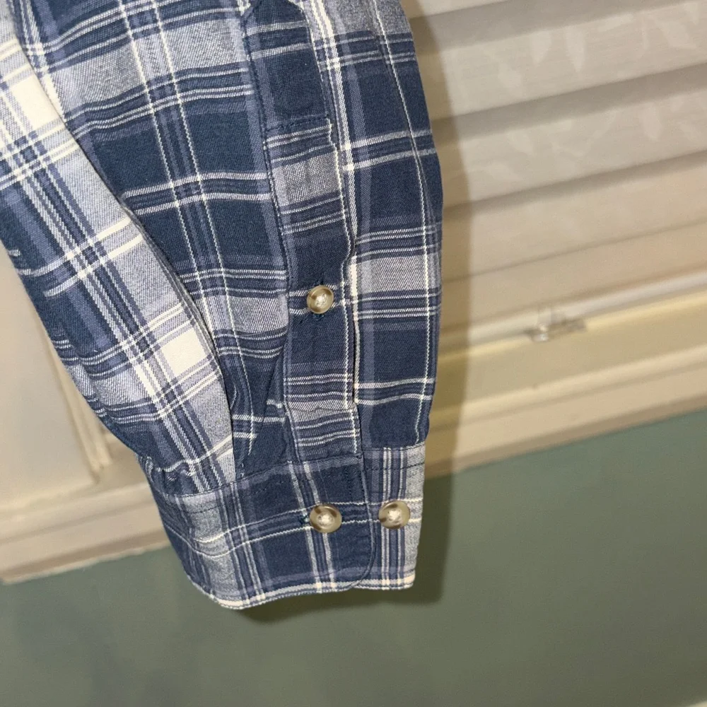 Eddie Bauer Plaid Button Down Shirt Men’s Large Navy White Flannel Casual - Picture 5 of 7